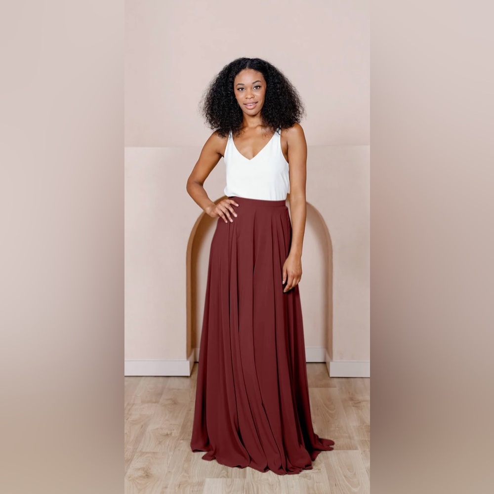 Revelry Chiffon Skirt - Merlot